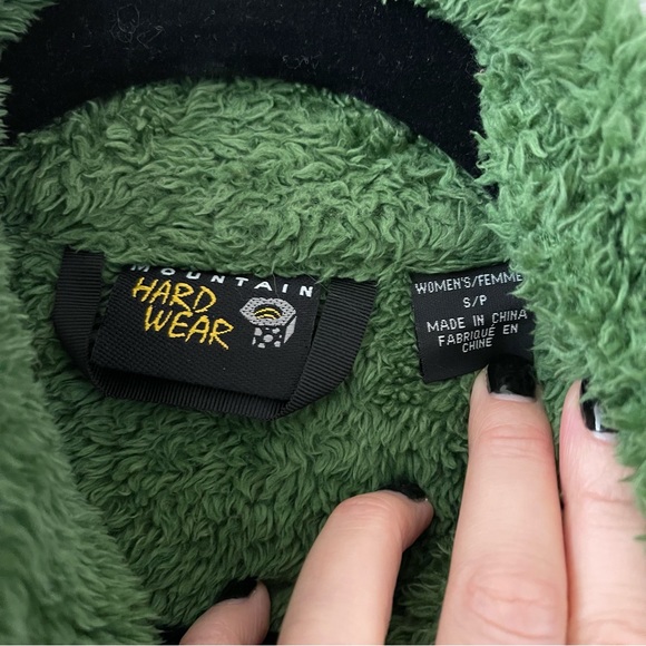 Mountain Hardwear Fleece Jacket - Picture 2 of 4